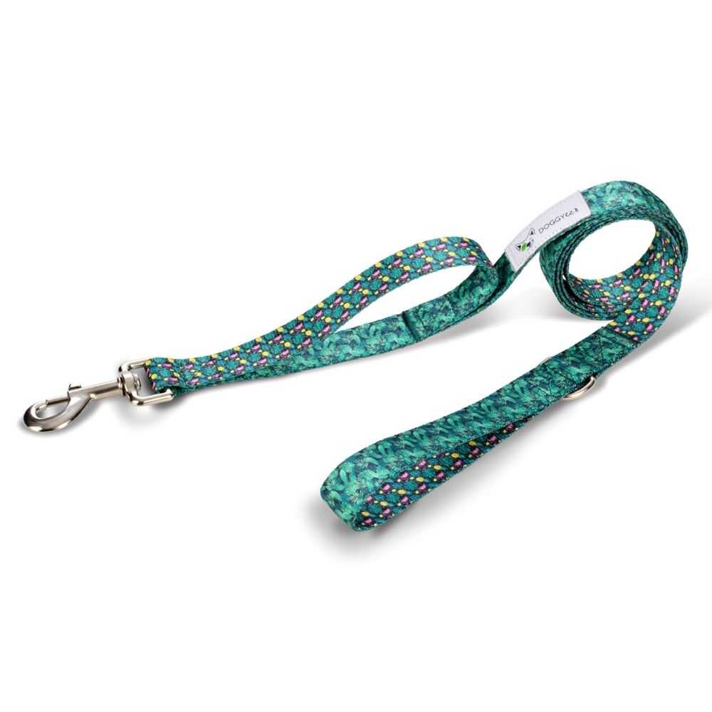 Eco Friendly Dog Leash made from recycled plastic