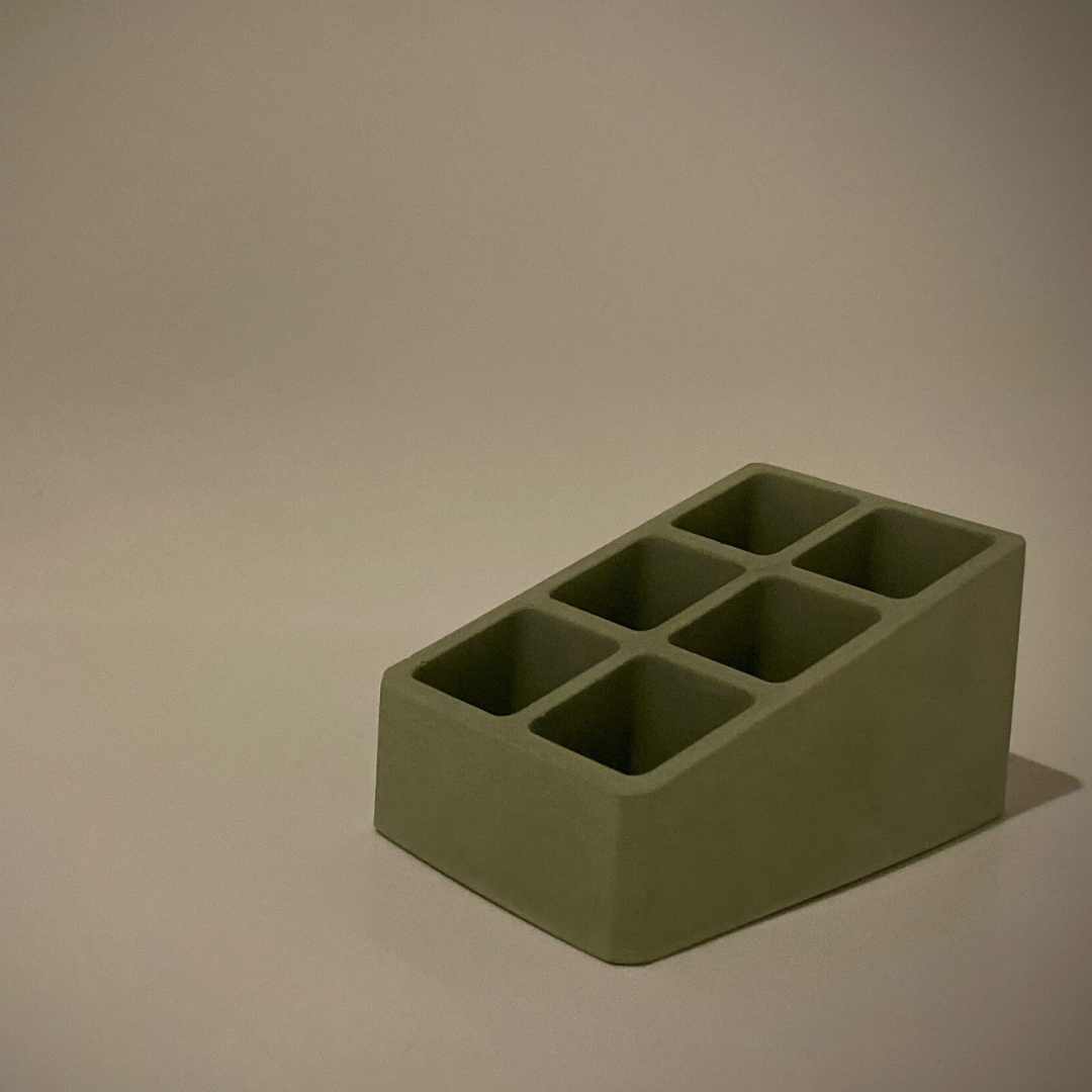 eco compound essential oil holder